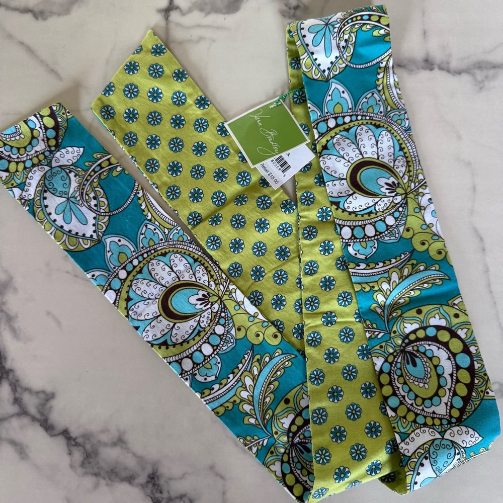 Vera Bradley Teal, Lime & White Paisley Patterned Belt Scarf